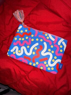ipsy Blue Abstract Cosmetic Pouch with Multicolor Tassel